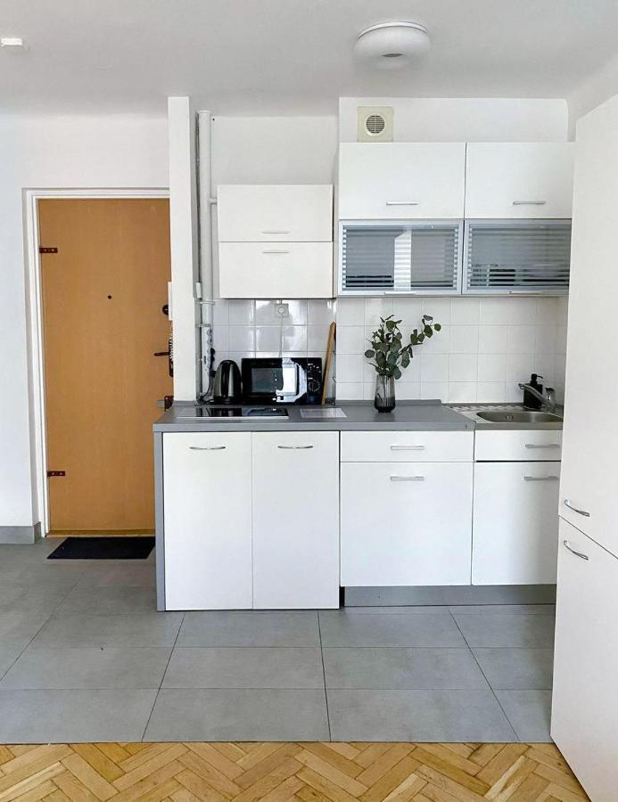 Halby Apartment Chlodna 15 Warszawa Eksteriør bilde